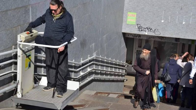 "Чи доцільно виділяти саме зараз два мільйони": в Одесі хочуть встановити підйомники в переходах