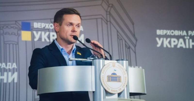 Автівка у США та квартира в Україні: що авансував у 2021 році нардеп Шинкаренко