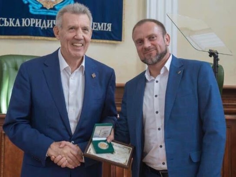 Директора одеського НАБУ відсторонили: отримав нагороду від Ківалова