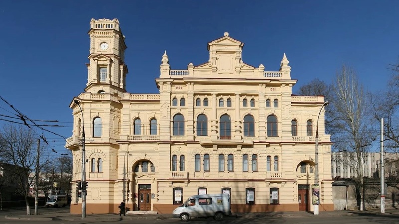 Велике будівництво чи афера: в Одесі судяться через реставрацію музею у Херсоні