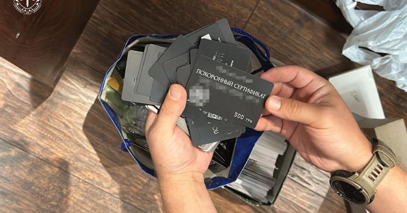 В Одесі викрили схему з розкрадання 2 мільйонів, які мали піти на поховання загиблих військових