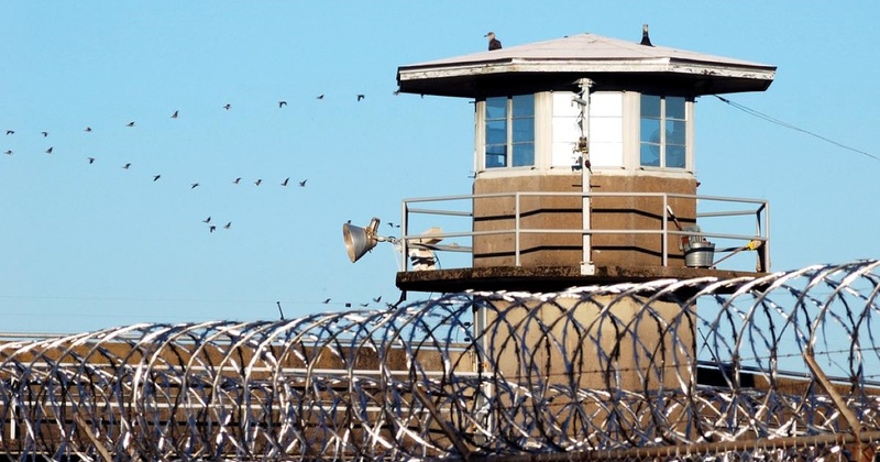 Колаборант з Херсона отримав 12 років за службу в тюрмі окупантів