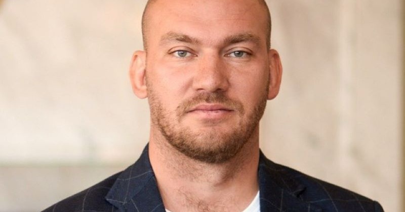 У декларації за минулий рік в одеського нардепа Леонова зникла дружина та її статки