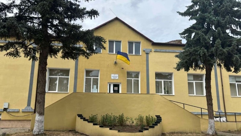 Ремонт шкільного двору на Одещині може отримати фірма з підозрами у завищенні цін