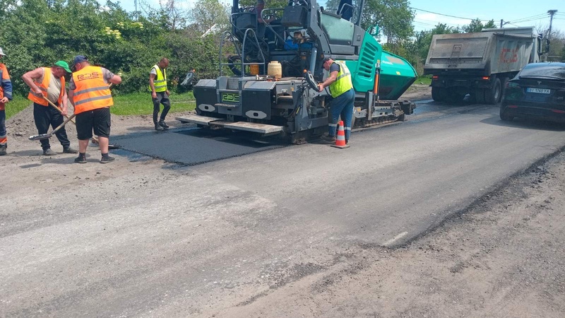 Понад 95 мільйонів планують витрати на ремонт автодороги на Херсонщині