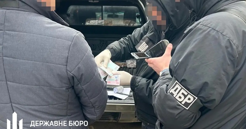 Посадовець, що збирав хабарі з майбутніх мисливців в Одесі, відбувся іспитовим терміном