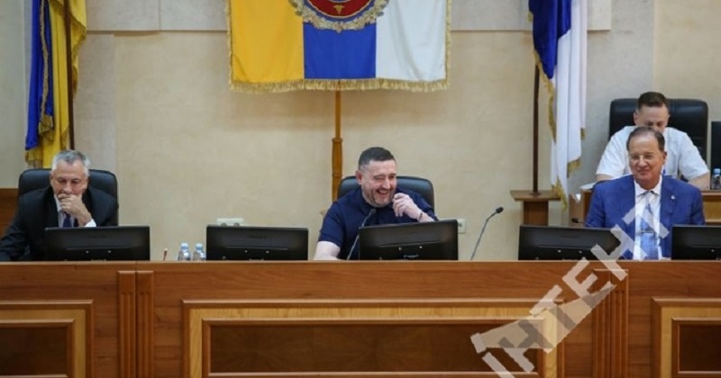 Одеська обласна рада у 2023 році витратить 40 мільйонів на зарплатню та 11 мільйонів на премії