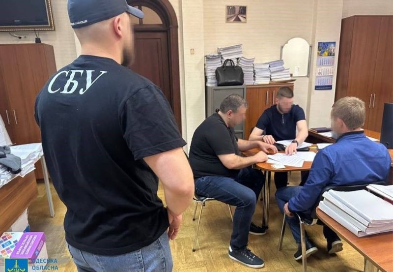 Депутата Одеської міськради підозрюють у шахрайстві з нерухомістю на понад 10 млн