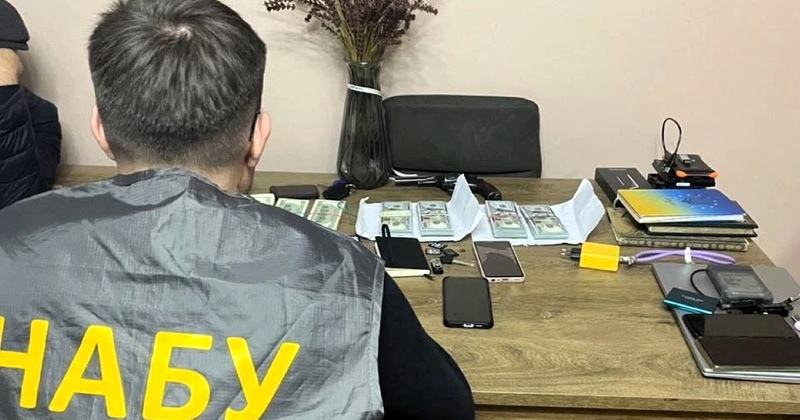НАБУ проти прокурора