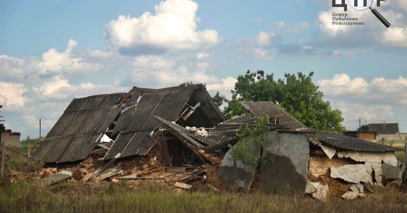 Стіл на дереві й холодильники посеред дороги: Білозерка після затоплення