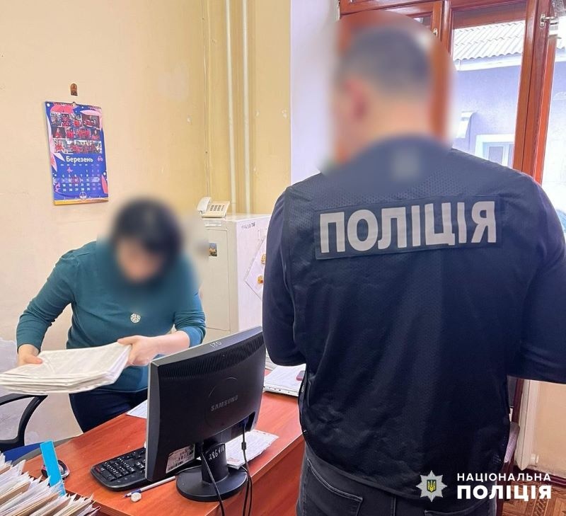 Керівництво підстанції "екстренки" на Одещині звинуватили в оформленні фіктивних працівників