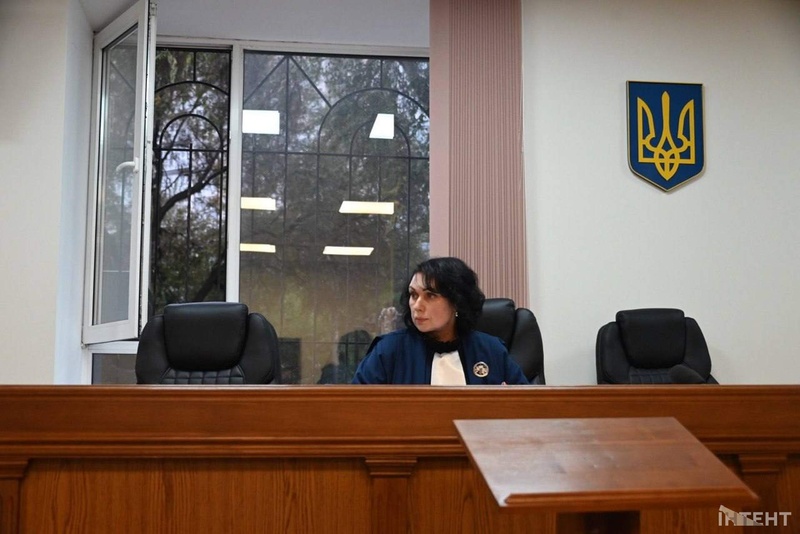 Суд відмовився зобов'язувати прокуратуру почати провадження проти голови Одеської ОВА
