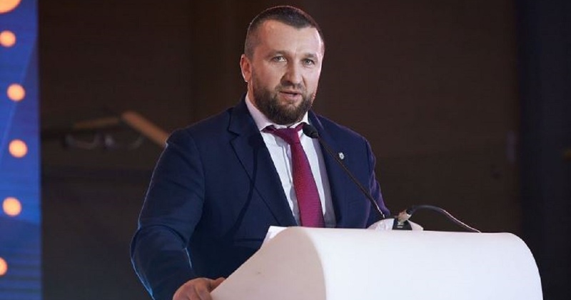 Херсонський нардеп виявився без власного житла та авто у декларації