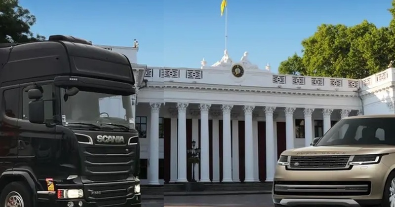 Посадовицю Одеської міської ради оштрафували за приховані автівки та землю